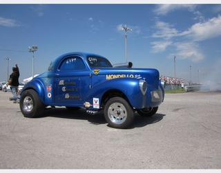 Illustration for article titled Vintage Drag Racing at Mid-America Motorplex
